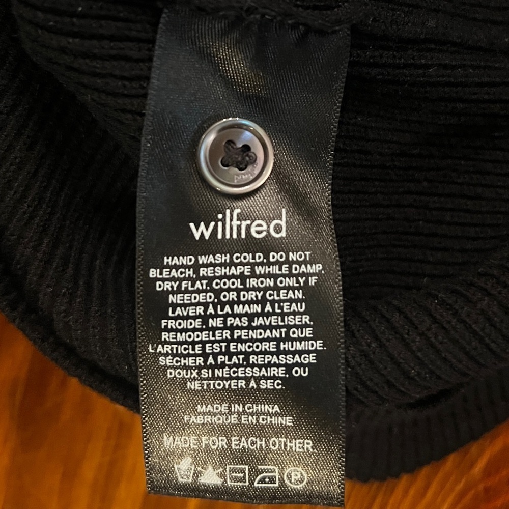 WILFRED ARITZIA Cove Black Sweater Button Down Dress - Picture 11 of 12